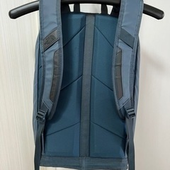 ノースフェイス　薄型　リュックの画像