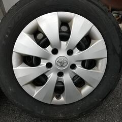 トヨタ純正鉄ホイール、キャプ70ノア