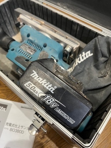 makita 充電式仕上サンダ　18v 