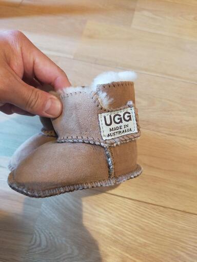 アグ　UGG