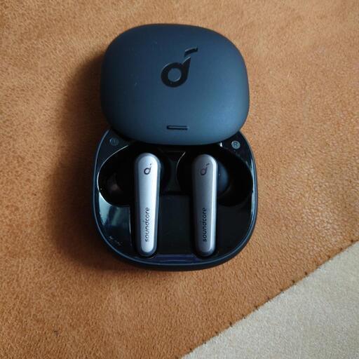【美品】Anker Soundcore Liberty Air2 Pro 本体のみ
