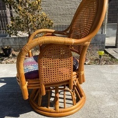 籐チェアーの画像