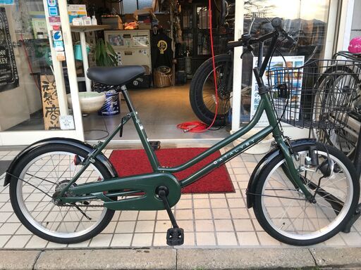 モスグリーンのミニ　綺麗な中古です