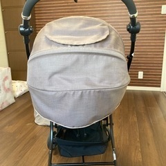 コンビ　ベビーカーの画像