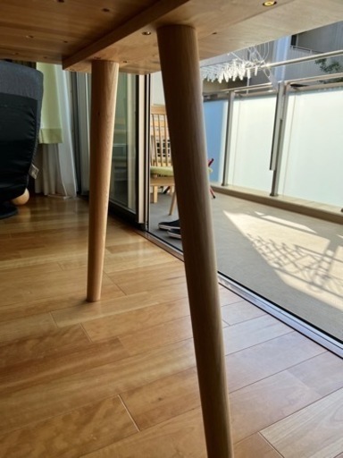 KIMIHOMEの一枚板天然木ダイニングテーブル