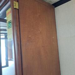 ■状態良いうちに大至急■食器棚 カリモク 総天然木製 上下分割可【引取り希望】の画像