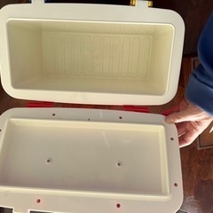 ミキハウスクーラーボックスの画像