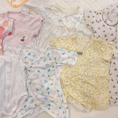 【3月10日まで出品】ベビー服　女の子　春夏生まれ50〜60cmの画像