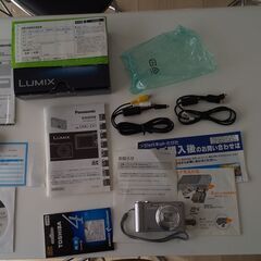 中古品　LUMIX デジカメ(DMC-ZX1)、SDHCメモリー...