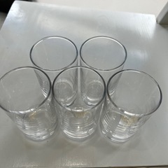グラス5個の画像