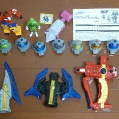 ニンニンジャー　ジュウオウジャー　キュウレンジャー　忍者一番刀　ガマガマ銃　キューザウェポンの画像