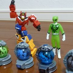 ニンニンジャー　ジュウオウジャー　キュウレンジャー　忍者一番刀　ガマガマ銃　キューザウェポンの画像