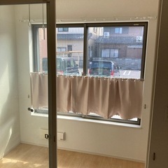 ニトリ　カーテンと突っ張り棒