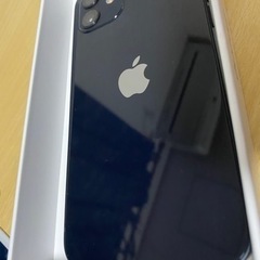 iPhone12 64GB SIM解除済み バッテリー100% の画像