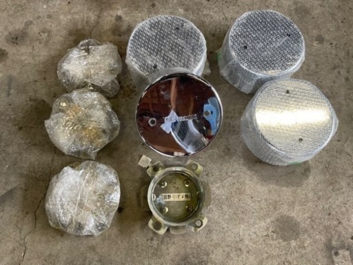 パーマン大型8穴ハブカバー廃盤品