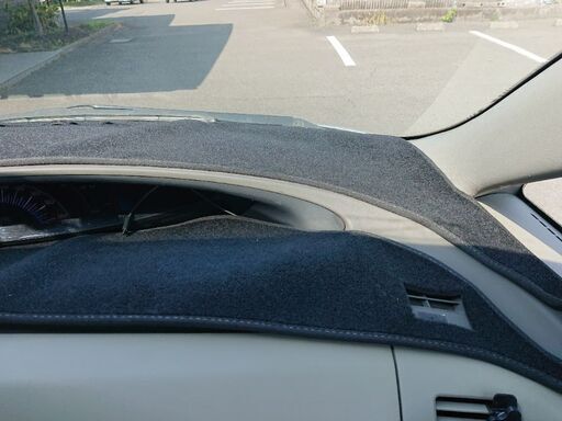 エスティマAHR20用のダッシュボードマット