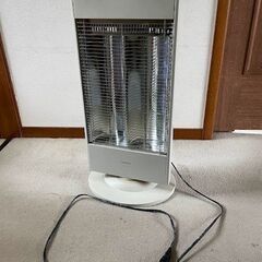 カーボンヒーター（YAMAZEN）