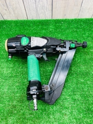 中古品● HITACHI フロア用エア釘打ち機 NT50MF（常圧）