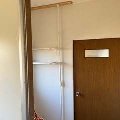 洗濯機上突っ張り収納