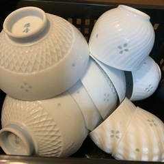 お話中　無料　蛍透かし？　お茶碗、お湯呑み