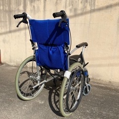 車椅子（折りたたみ出来ます。）の画像