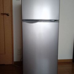 2019年製SHARP冷凍冷蔵庫　引取で￥0 ♪
