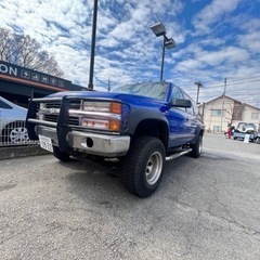 CHEVROLET サバーバン LT 4WD  99年式