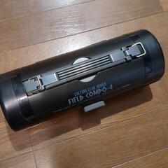 アウトドア。キャンプに食器セットの画像
