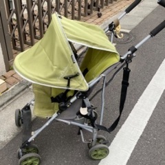 折りたたみベビーカー