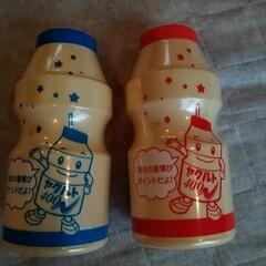 【近日処分予定】ヤクルト　貯金箱の画像