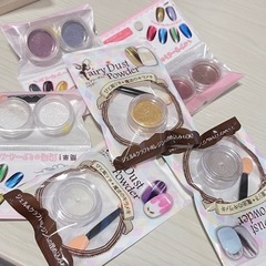 ネイル　ストーン、パーツ、シール、ミラーパウダーの画像