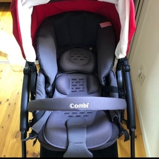 超美品☆Conbi AttO ベビーカー