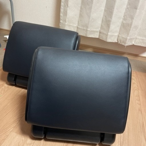 トヨタ純正　後付けオットマン　2個セット