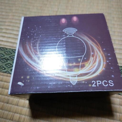 LED 電球明暗\u0026人感センサー付き