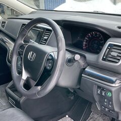H26年 オデッセイアブソルート ４WD ★全国対応自社ローン完備★ミニバン 自社分割の画像