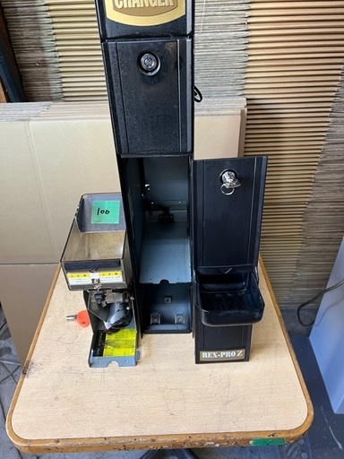 両替機 ¥1,000 交換機最終値下げ❗️ 両替機 ¥1,000 交換機最終値下げ❗️ 楽天市場】両替機