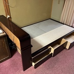 フランスベッド　セミダブル　フレームのみ