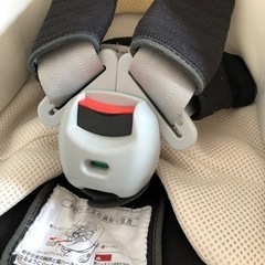 お取引中⭐︎ 清掃済み⭐︎ 回転式　チャイルドシート　エールべべ　クルットプレミアムの画像