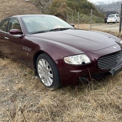 マセラティ クアトロポルテ フェラーリサウンド