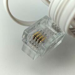 スリムモジュラーケーブル（電話線） 5m　ホワイトの画像