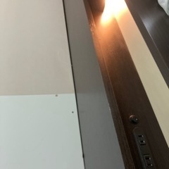 【ニトリ】ベッドフレーム（クイーンサイズ、ミドルブラウン）の画像