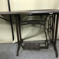 (決まりました)RICCAR足踏みミシンテーブル脚　今月末まで