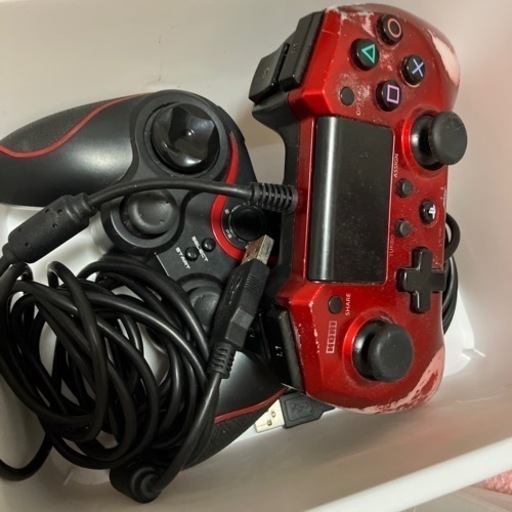 PS3本体、コントローラー2つ、HDMIケーブルセット