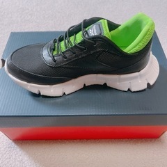 未使用品  Reebok 18.5cmの画像