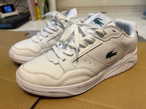 ほぼ新品 26.0〜26.5cm ラコステ LACOSTE ホワイト スニーカー NIKE エアフォースワン ホワイト ジョーダン ダンク エアマックス AIR MAX