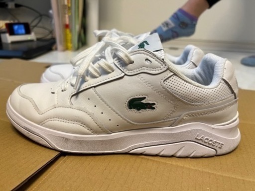 ほぼ新品 26.0〜26.5cm ラコステ LACOSTE ホワイト スニーカー NIKE エアフォースワン ホワイト ジョーダン ダンク エアマックス AIR MAX
