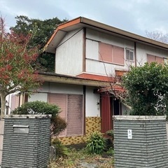 🉐売り戸建て伊勢市6LDK 駐車場3台可能❗️イオンララパーク５...