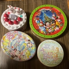 ディズニー　お菓子の缶