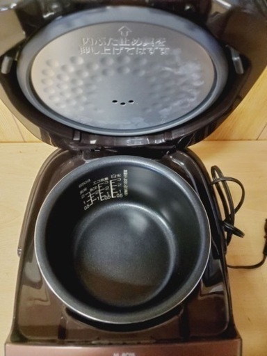 ✨2018年製✨225番 象印✨ジャー炊飯器✨NL-BC05‼️