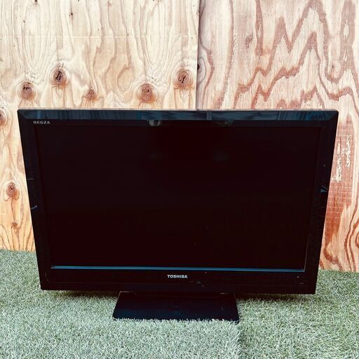  11415 TOSHIBA 液晶カラーテレビ　32インチ  32V ?毎週土日　大阪市内　合計5000円以上で配送無料！！ ?   